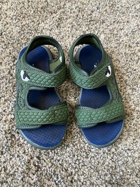 Carter’s Kids Green Sandals with Blue Footbed - Durable Adjustable Straps Size 8